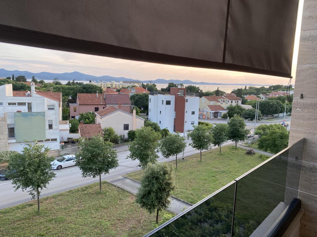 Apolon 2Bdr Apartment With Balcony Zadar Bagian luar foto
